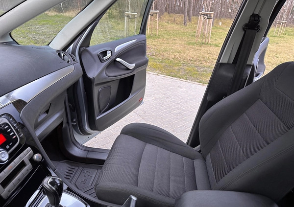 Ford S-Max cena 23800 przebieg: 294542, rok produkcji 2010 z Świnoujście małe 211